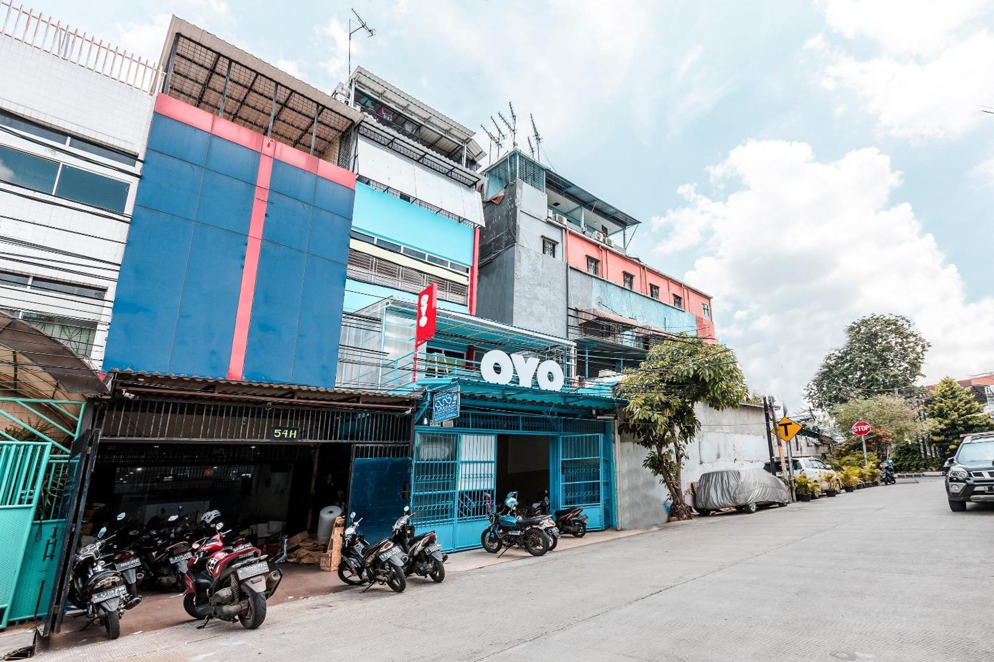 Oyo 478 Balcon Biru Hotel Jakarta Eksteriør billede